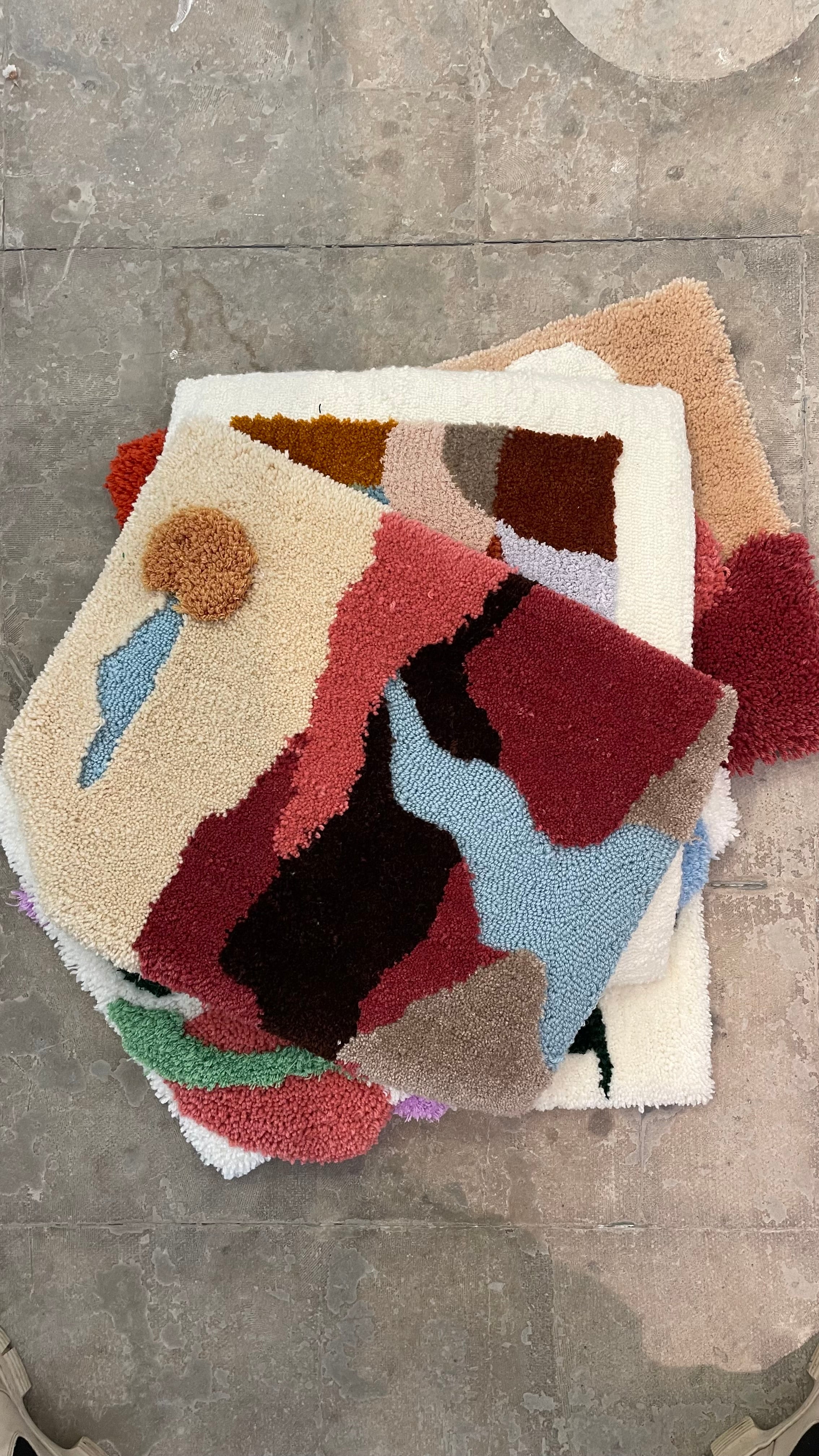 TUFTING MEDIUM I Sat. 24.01