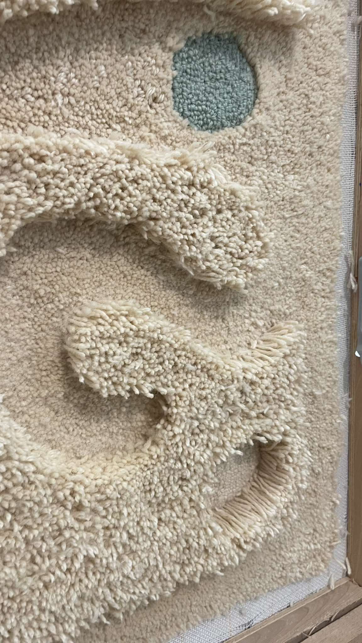 TUFTING MEDIUM I Sat. 07.02