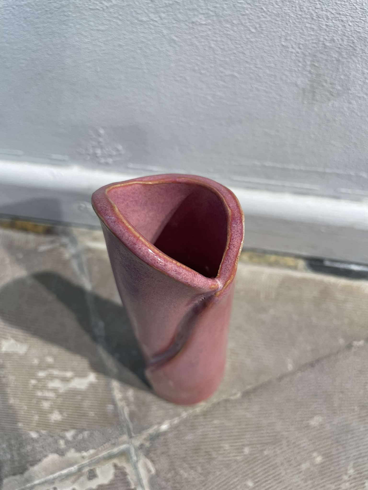 Vase - raspberry