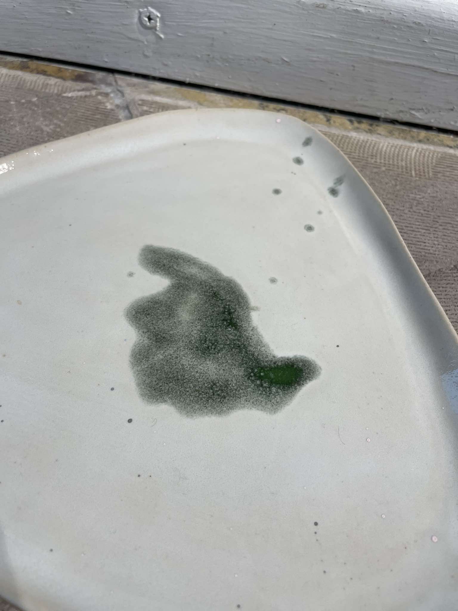 Triangle plate