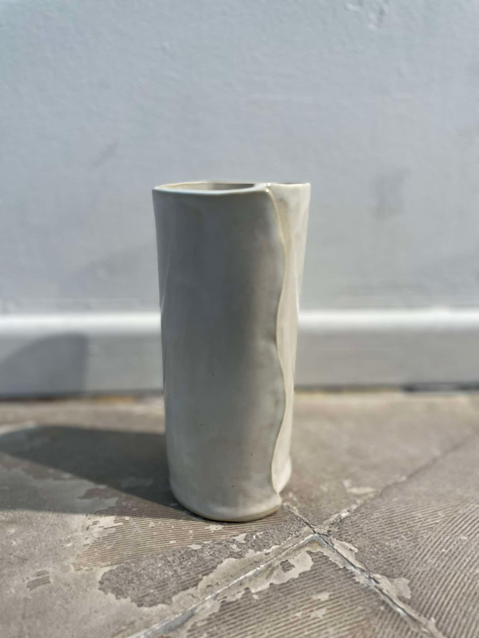 Vase - snow