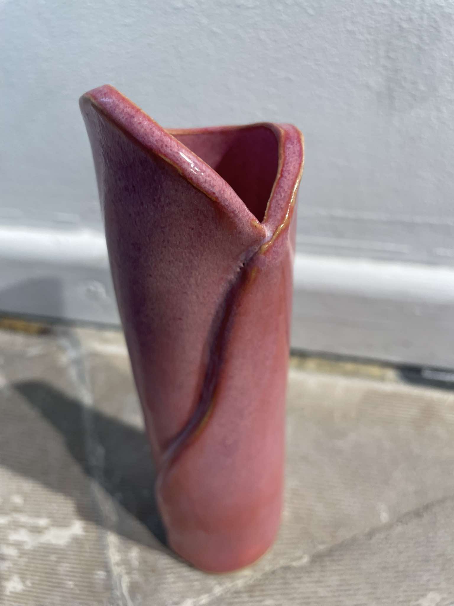 Vase - raspberry