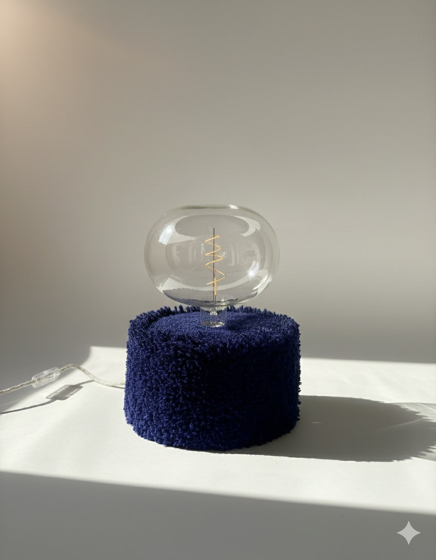 Lazy Boy Lamp -  tufting I Bonheur Blue