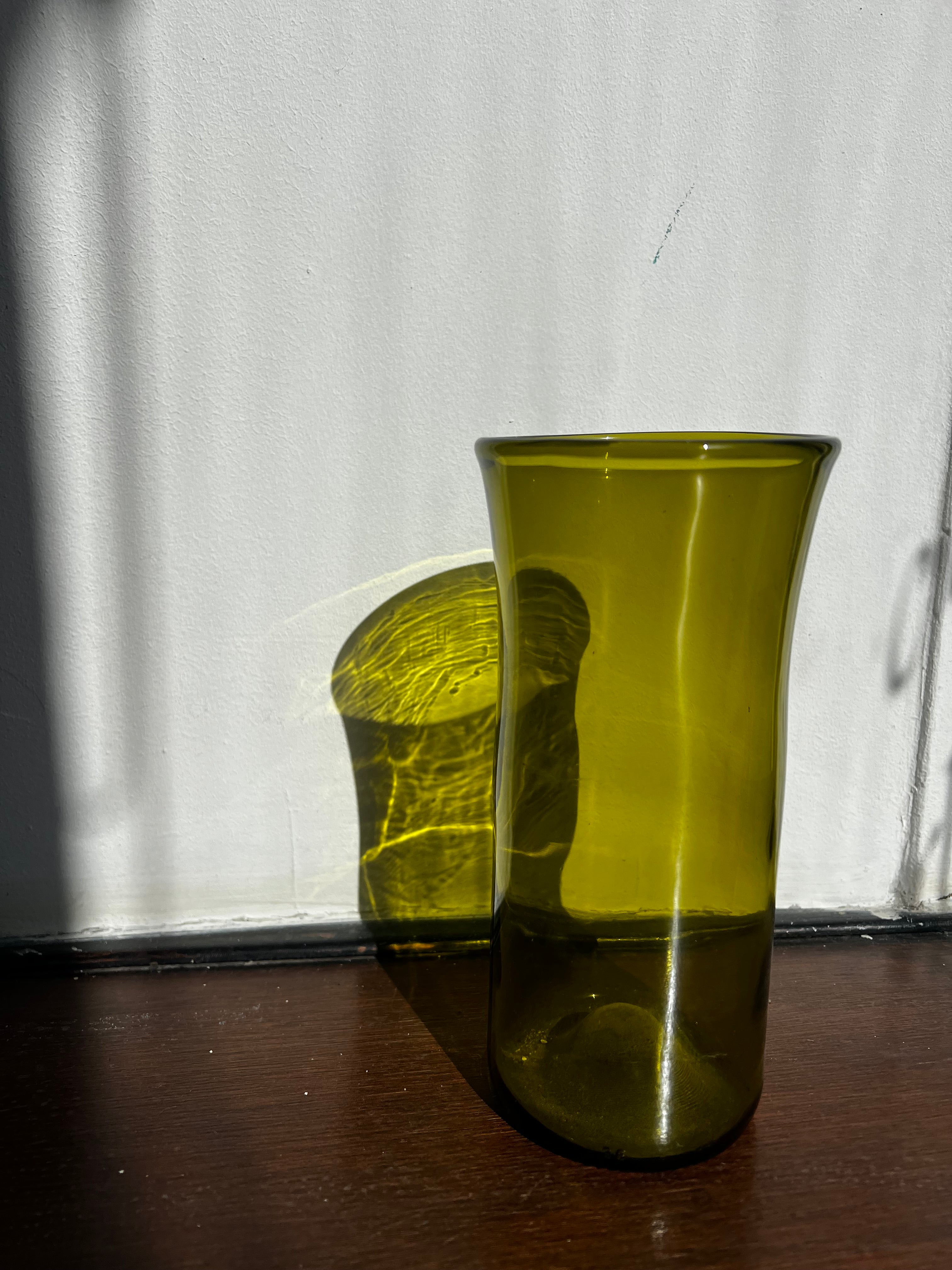 Rero Glass - Bottle Vase