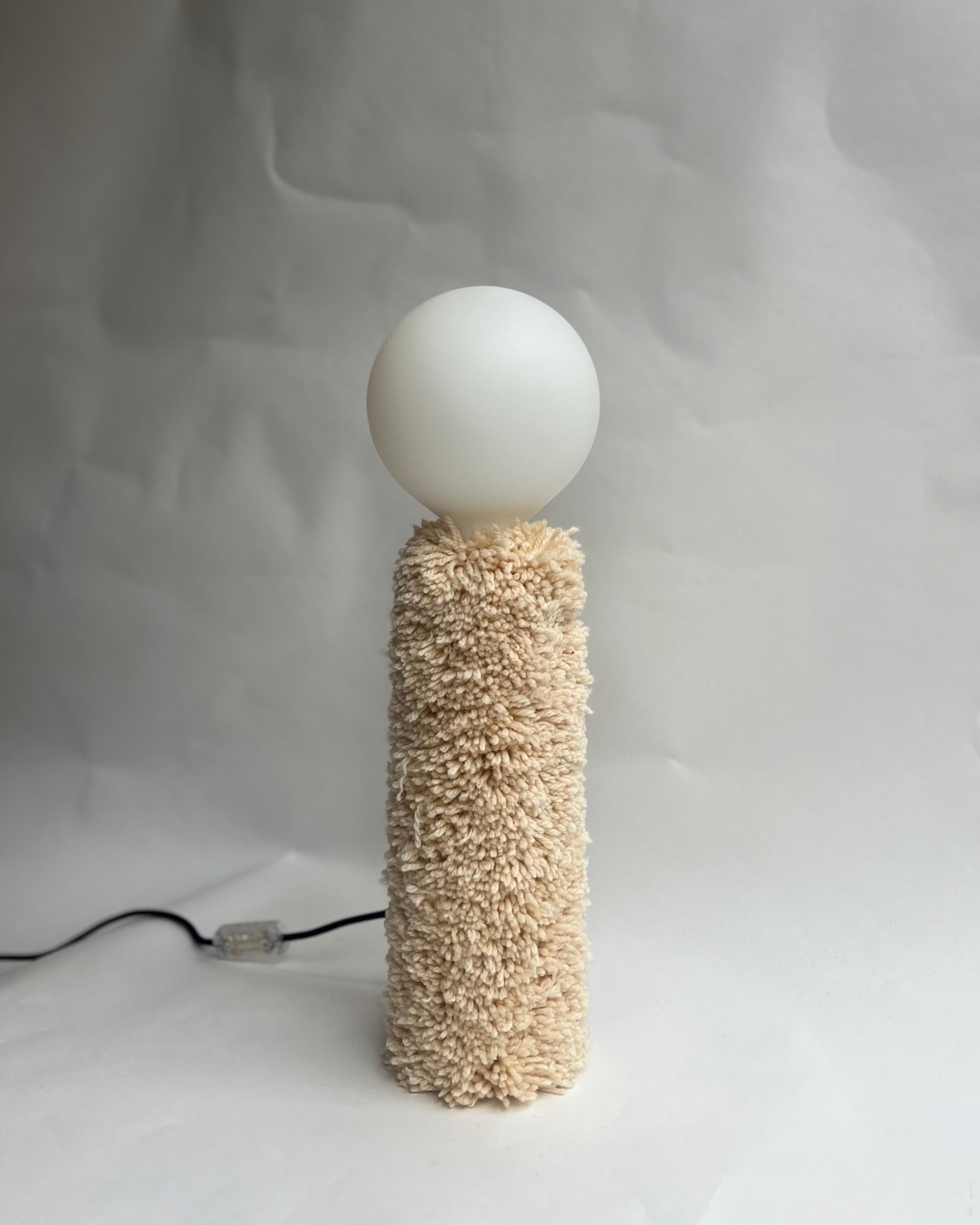 Tall Lamp -  tufting I Crème